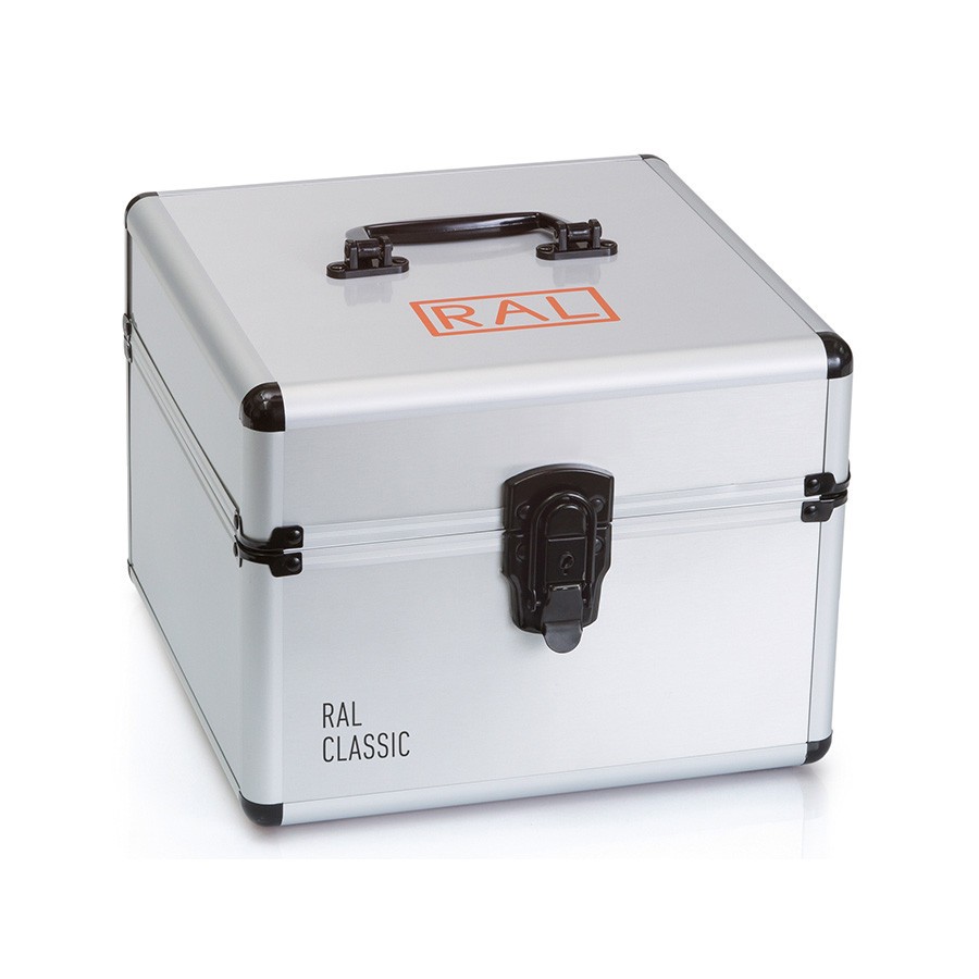 德國(guó)RAL勞爾840-HR色卡校準(zhǔn)頁(yè)(半光澤版本)