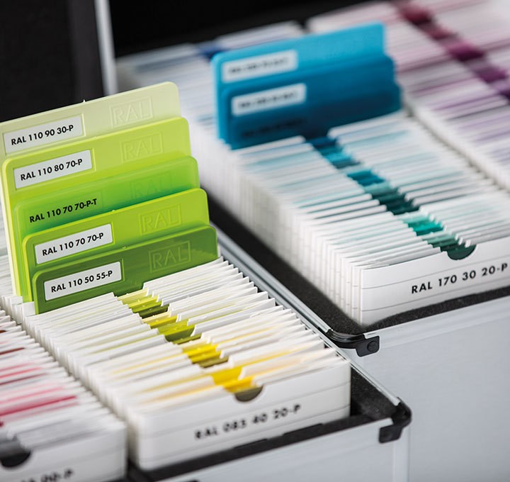 德國(guó)RAL勞爾色卡P2透明+不透明塑膠色卡套裝